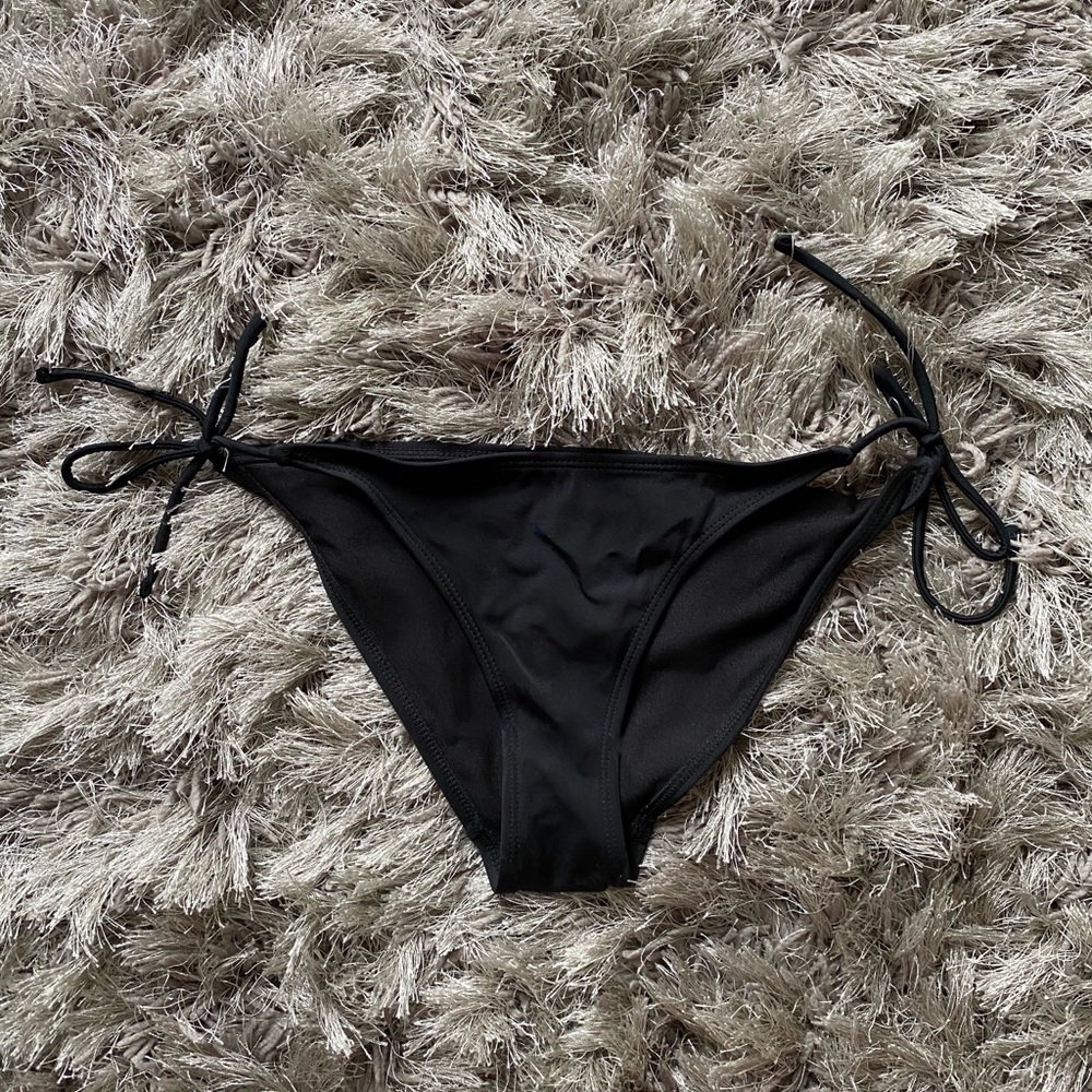 Black string tie bikini bottoms